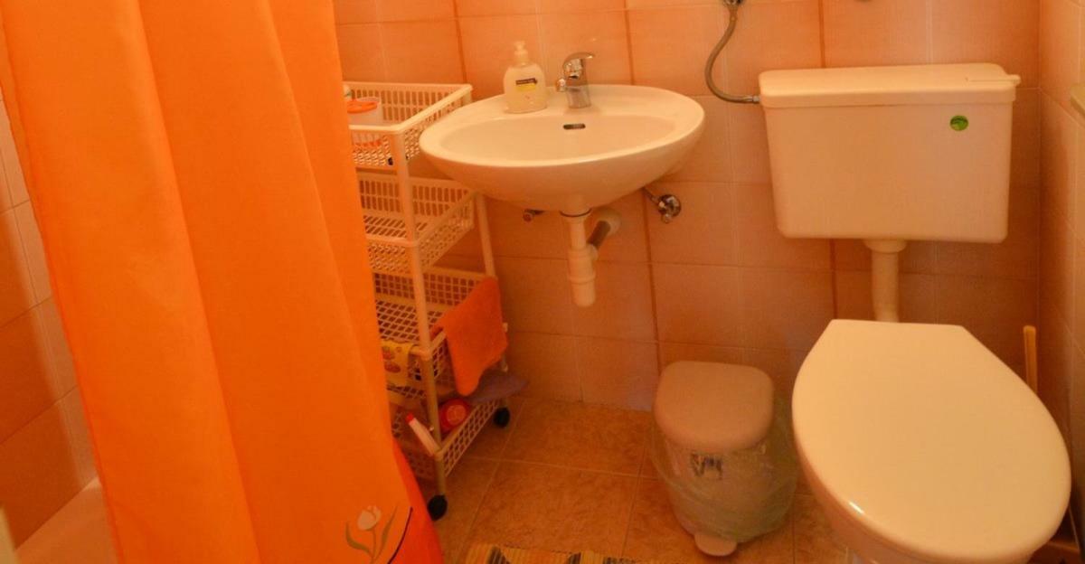 Apartman Ivana Hotel Makarska Exterior photo